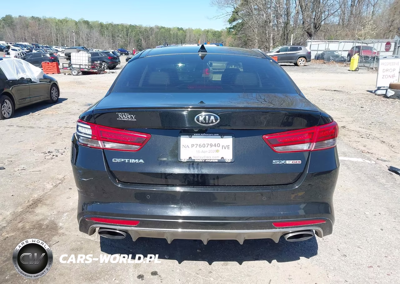 2018 Kia Optima Sx Turbo VIN:5XXGW4L26JG228117 - 16