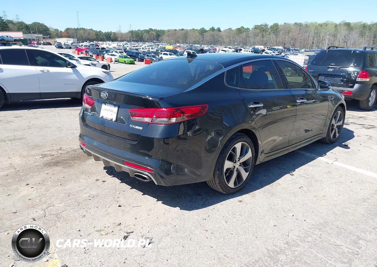 2018 Kia Optima Sx Turbo VIN:5XXGW4L26JG228117 - 4