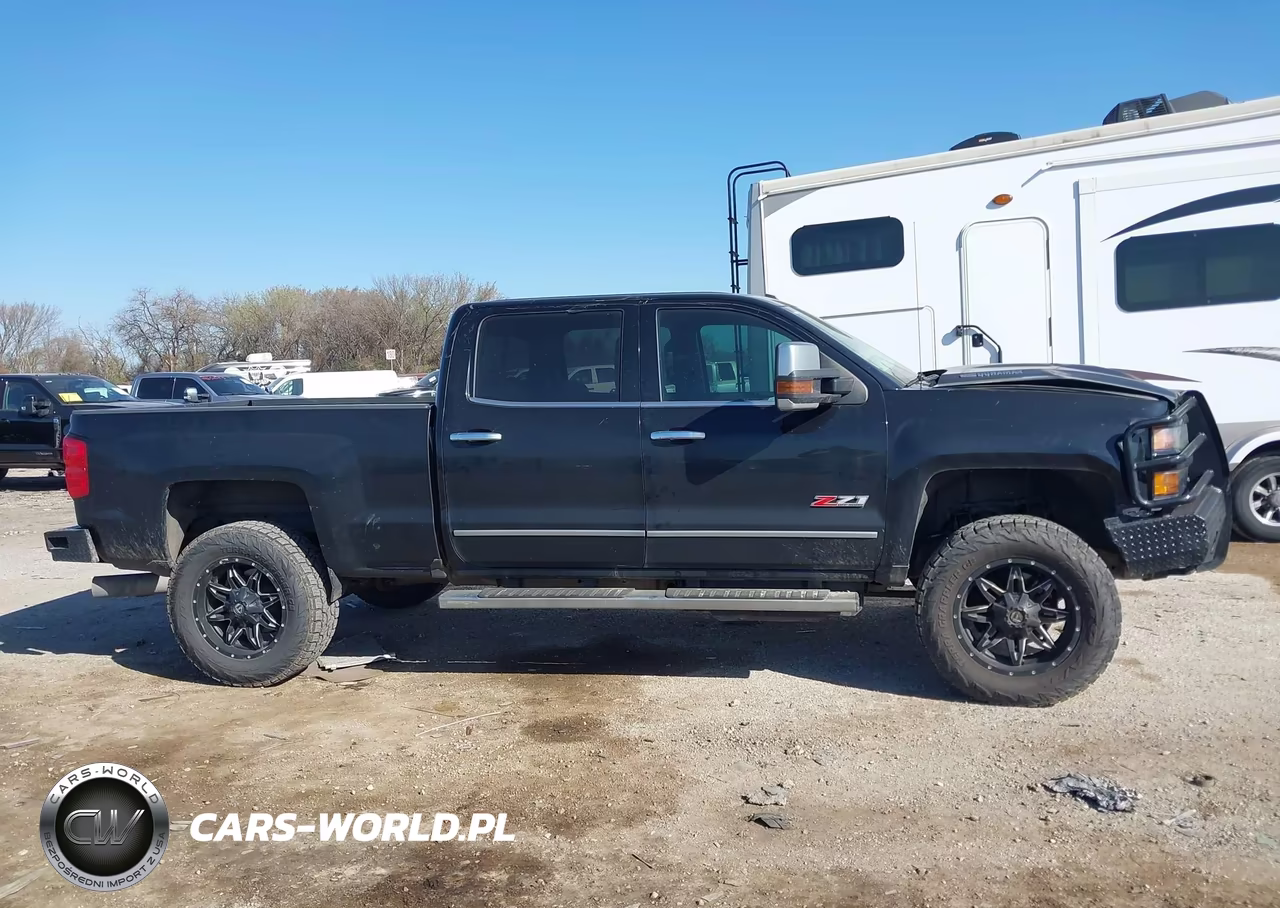 2019 Chevrolet Silverado 2500Hd Ltz VIN:1GC1KTEYXKF151040 - 13