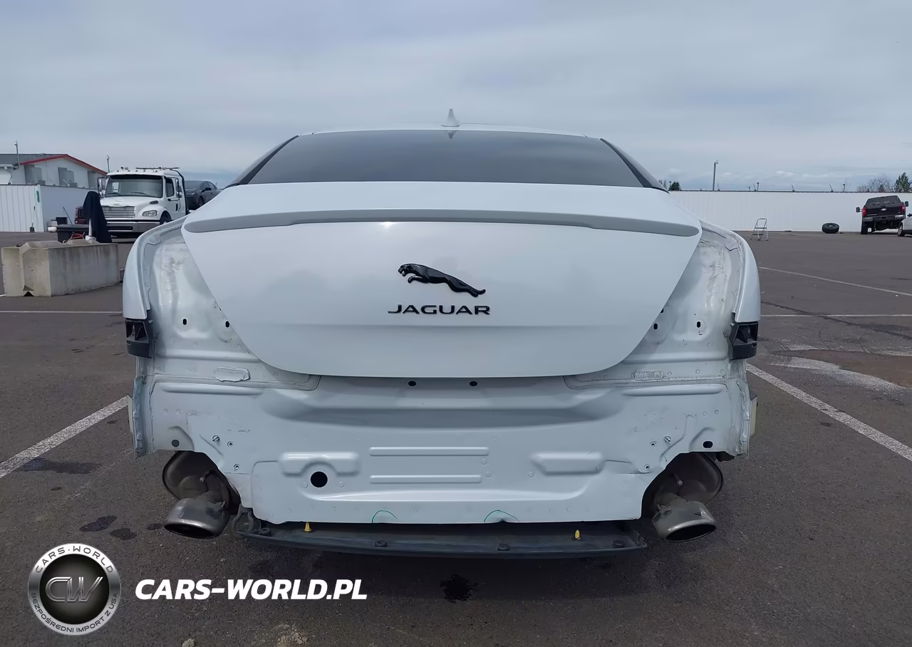 2017 Jaguar Xj R-Sport VIN:SAJWJ1CD1H8W07406 - 17