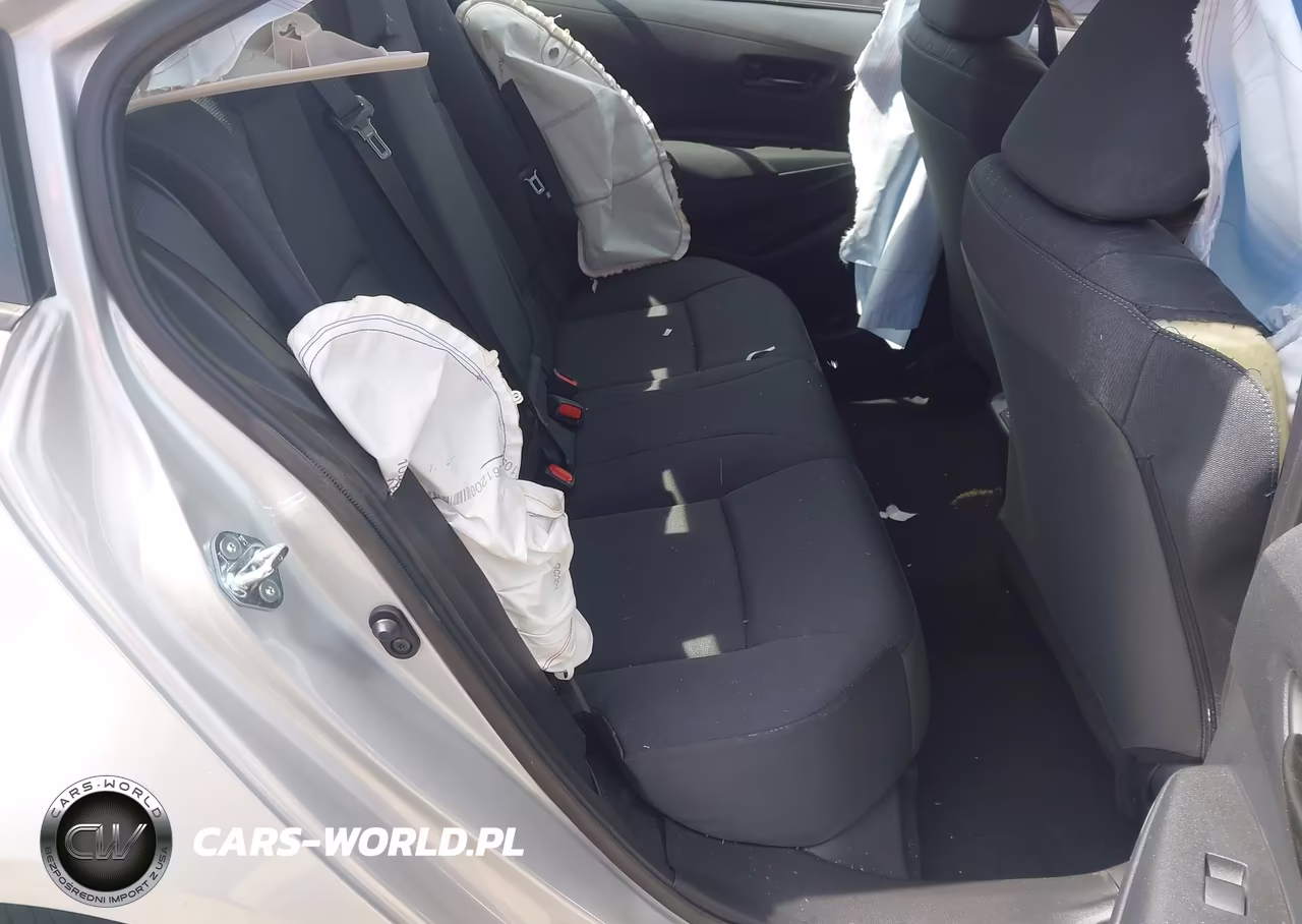 2026 Toyota Corolla Le VIN:5YFB4MDE0TP396855 - 8