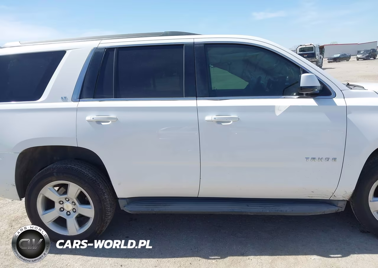 2015 Chevrolet Tahoe Lt VIN:1GNSKBKC3FR114026 - 13