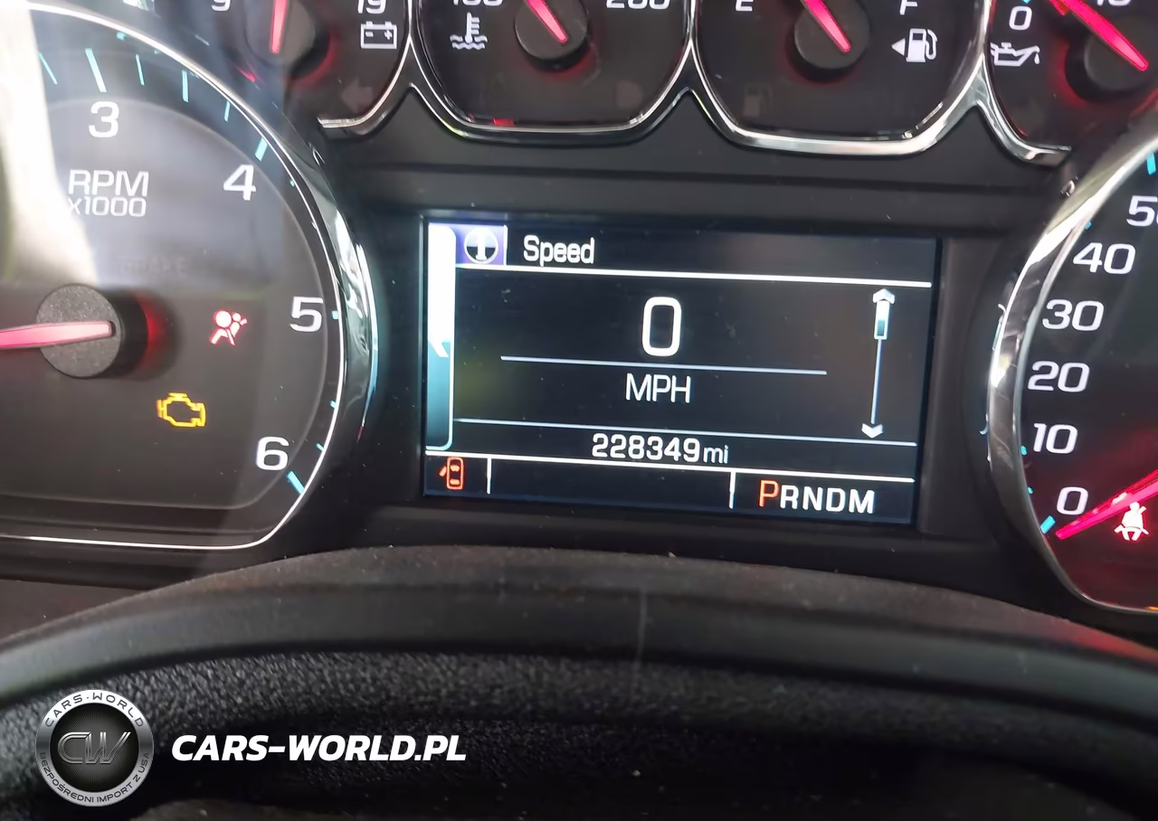 2015 Chevrolet Tahoe Lt VIN:1GNSKBKC3FR114026 - 15