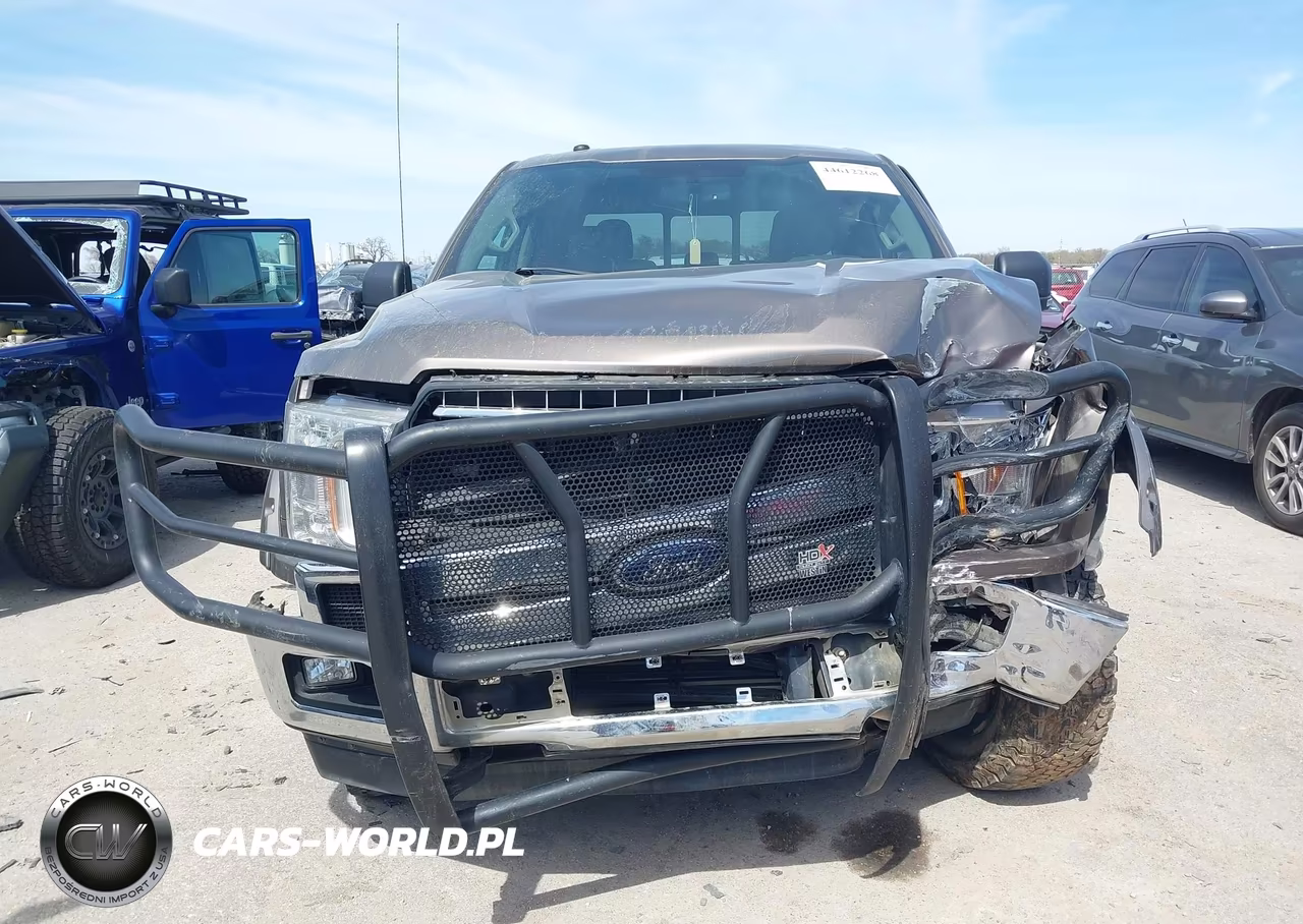 2018 Ford F-150 Xlt VIN:1FTEW1EG0JFA04158 - 12