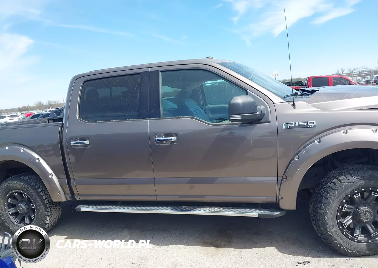2018 Ford F-150 Xlt VIN:1FTEW1EG0JFA04158 - 13