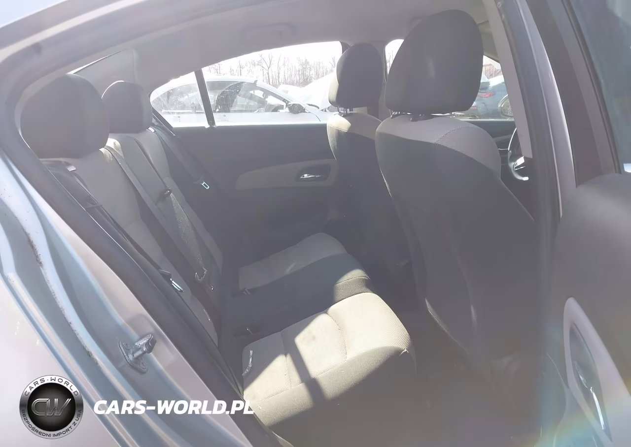 2012 Chevrolet Cruze Ls VIN:1G1PC5SH6C7220060 - 8