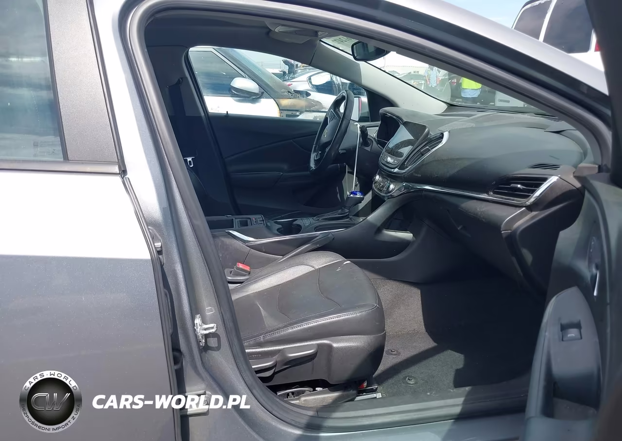 2018 Chevrolet Volt Premier VIN:1G1RD6S55JU119396 - 5