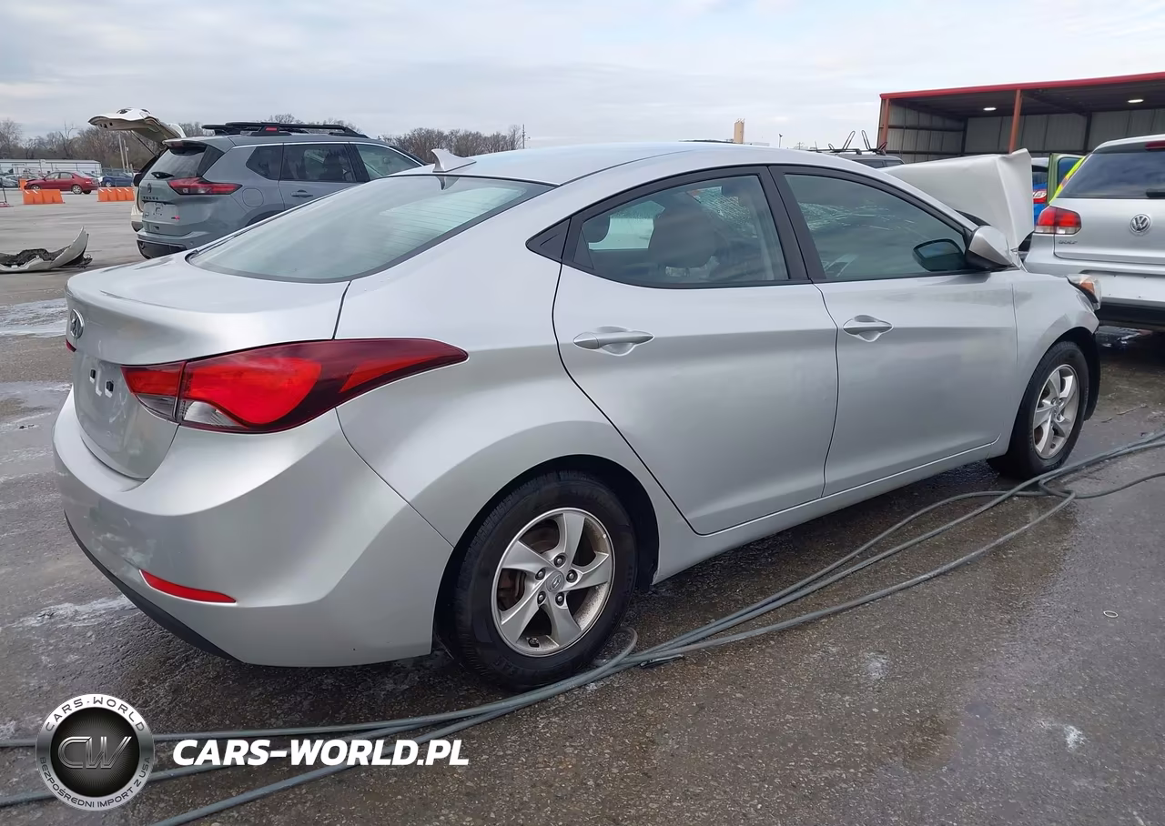 2015 Hyundai Elantra Se VIN:5NPDH4AE4FH579761 - 4