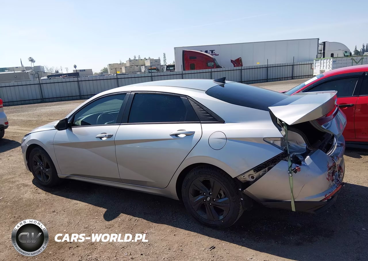 2023 Hyundai Elantra Sel VIN:5NPLM4AG2PH103941 - 14