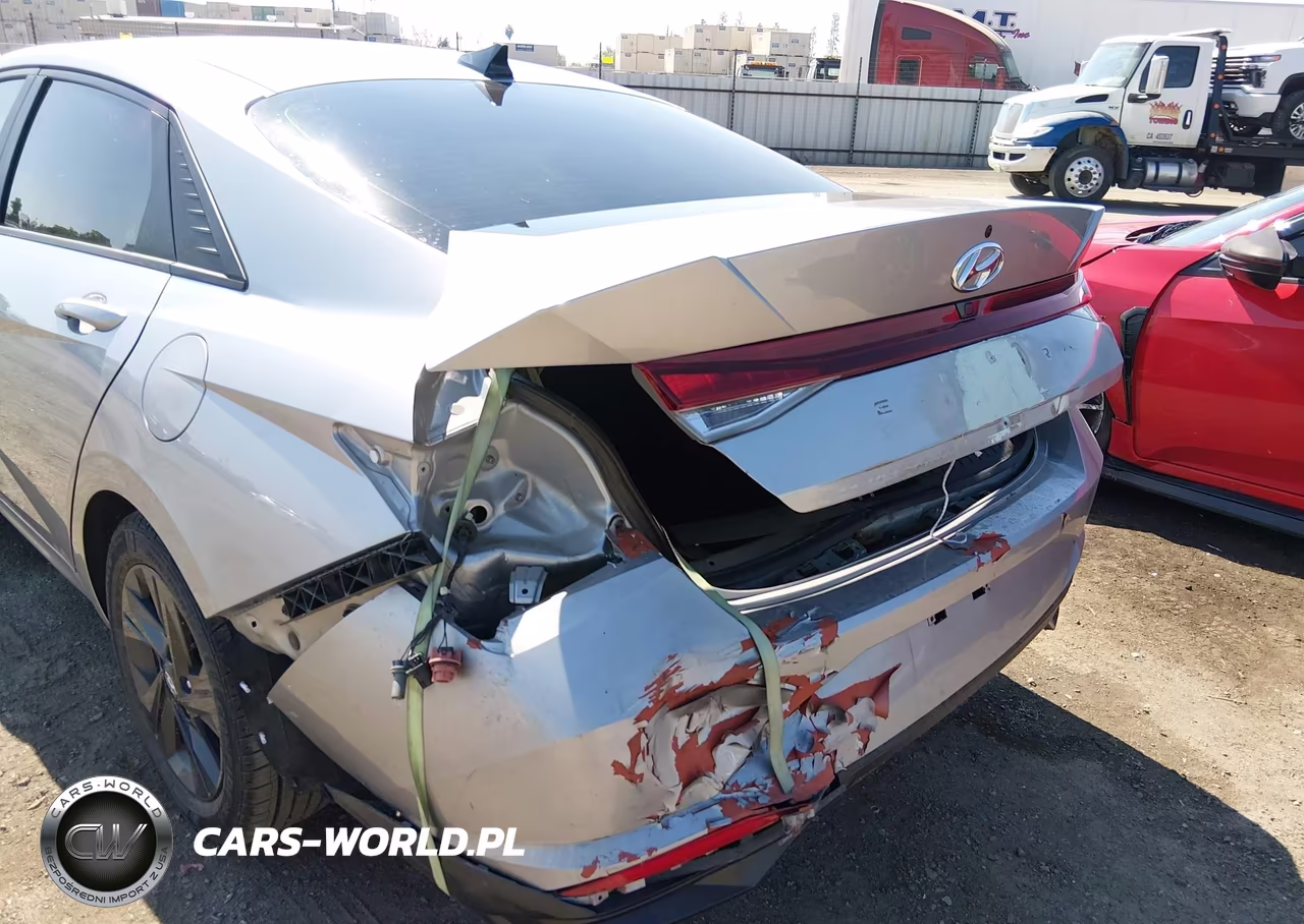 2023 Hyundai Elantra Sel VIN:5NPLM4AG2PH103941 - 18