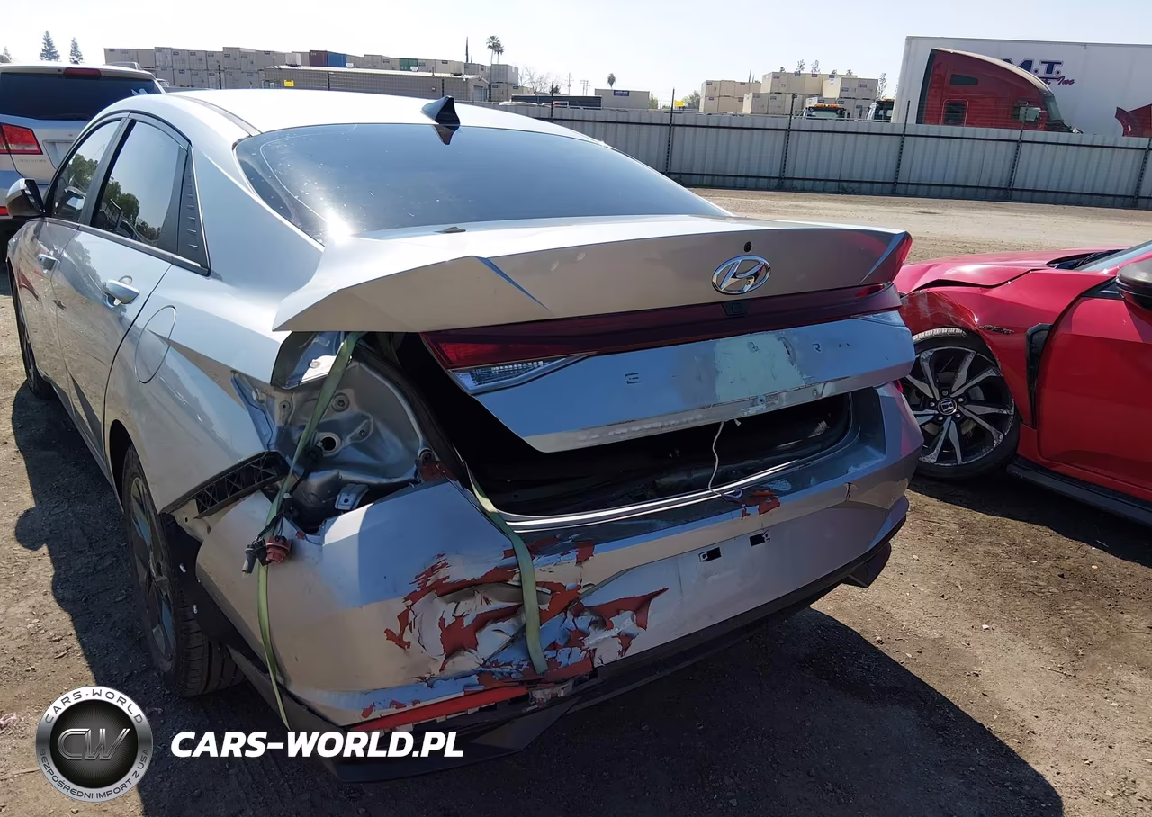 2023 Hyundai Elantra Sel VIN:5NPLM4AG2PH103941 - 6
