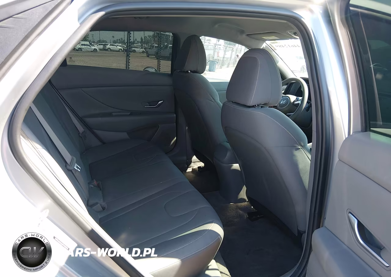 2023 Hyundai Elantra Sel VIN:5NPLM4AG2PH103941 - 8