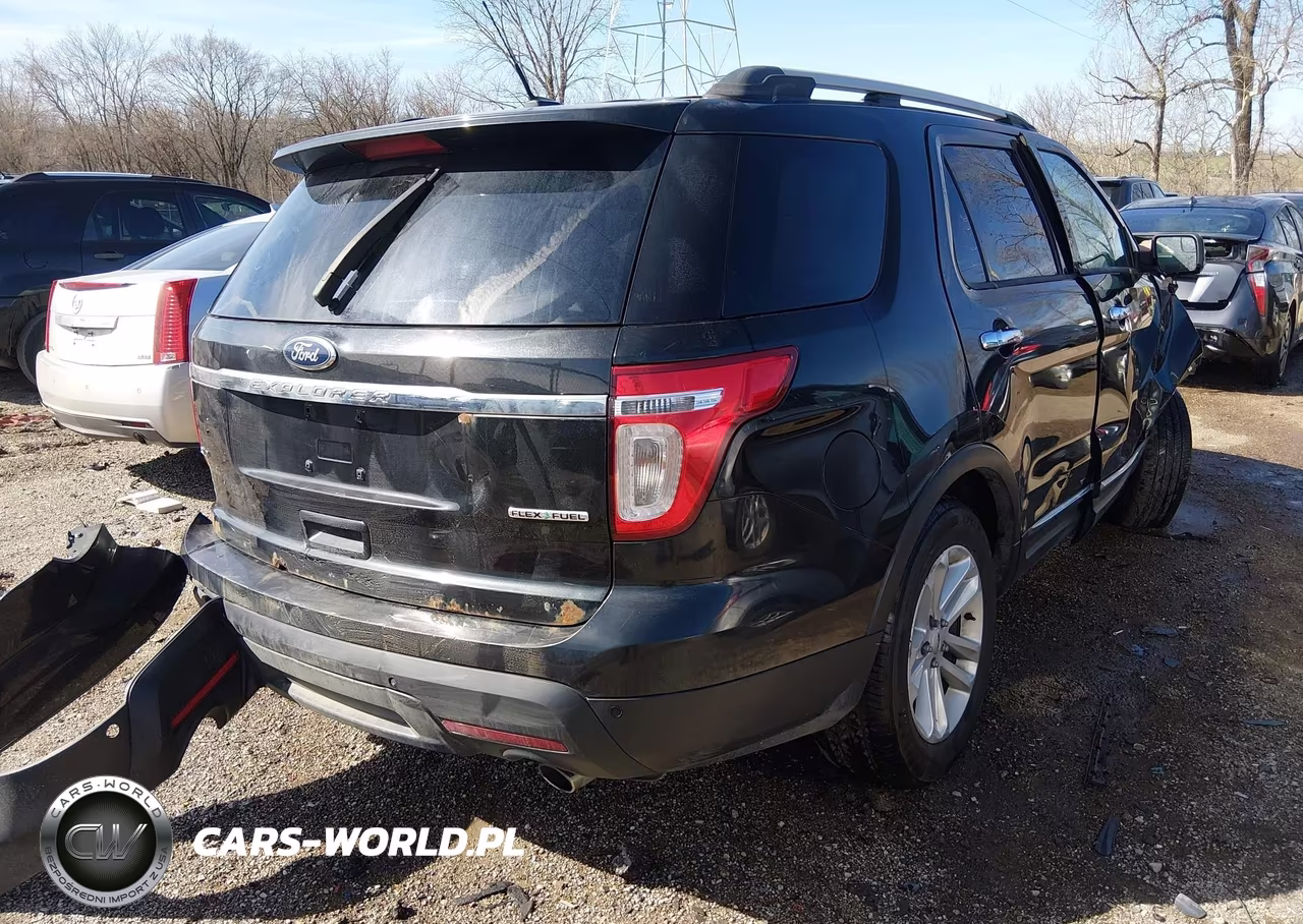 2013 Ford Explorer Xlt VIN:1FM5K7D81DGA07251 - 4