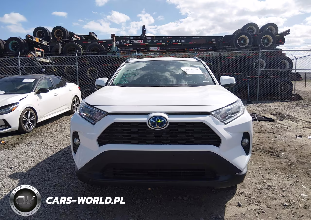 2021 Toyota Rav4 Hybrid Xle VIN:2T3RWRFV7MW113183 - 13