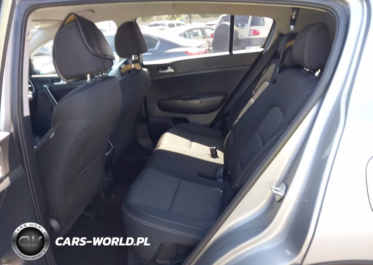 2021 Kia Sportage Lx VIN:KNDPMCAC2M7943131 - 8