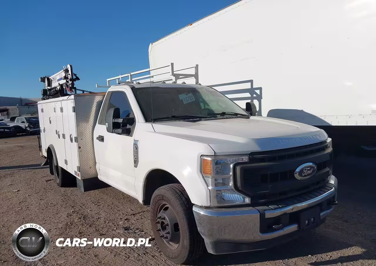 2020 Ford F-350 Chassis Xl