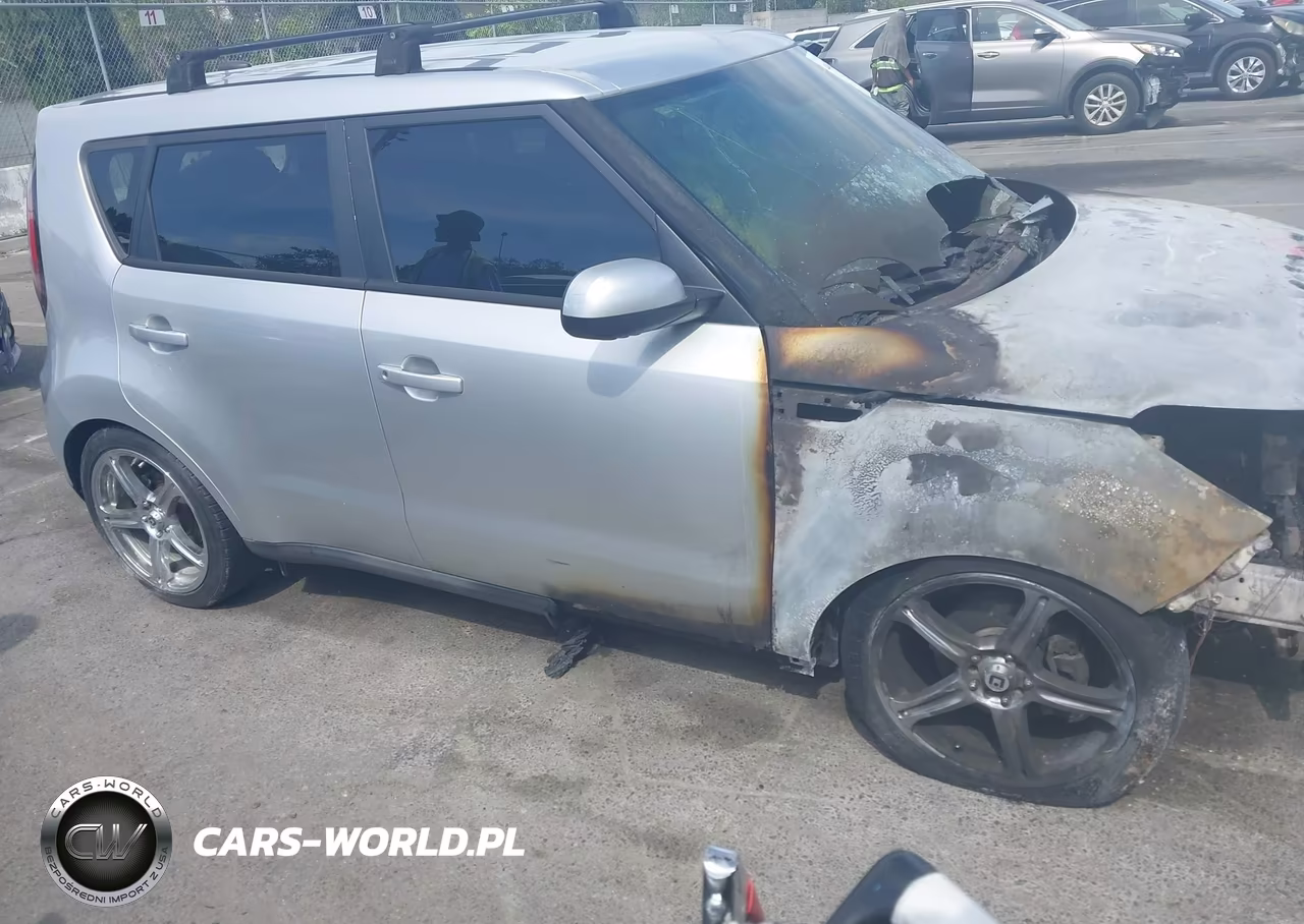 2015 Kia Soul VIN:KNDJN2A20F7802744 - 13