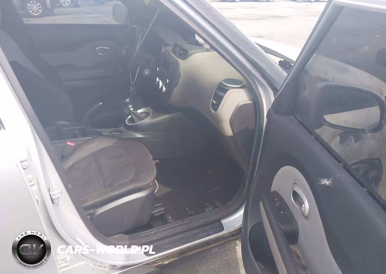 2015 Kia Soul VIN:KNDJN2A20F7802744 - 5