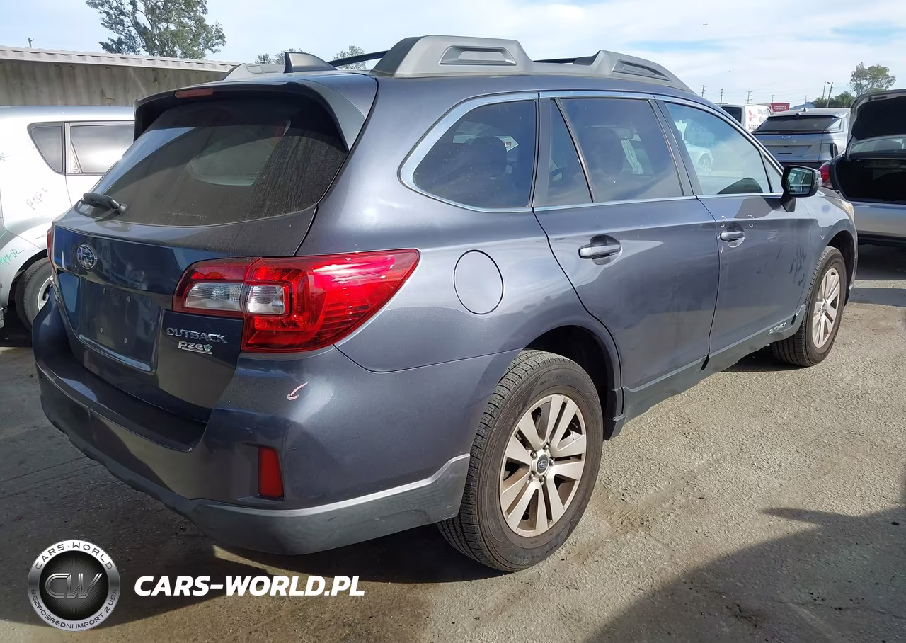 2016 Subaru Outback 2.5I Premium VIN:4S4BSAFC6G3213372 - 4