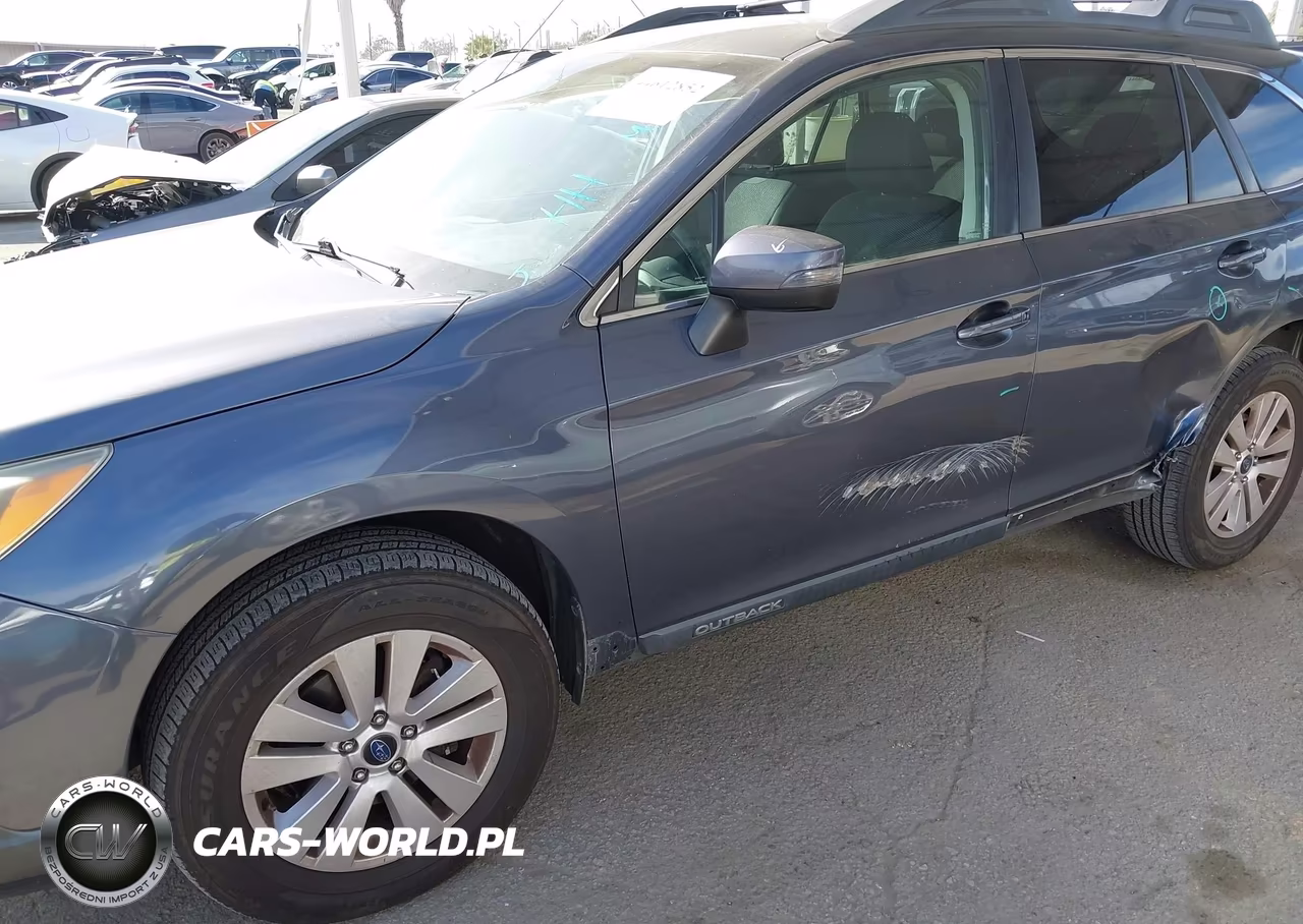 2016 Subaru Outback 2.5I Premium VIN:4S4BSAFC6G3213372 - 6