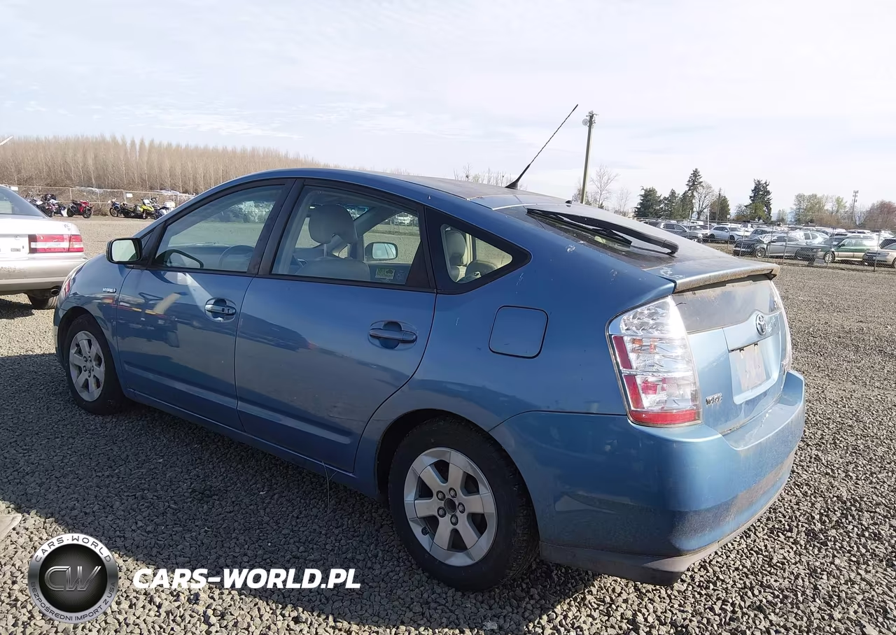 2008 Toyota Prius VIN:JTDKB20U887696398 - 3