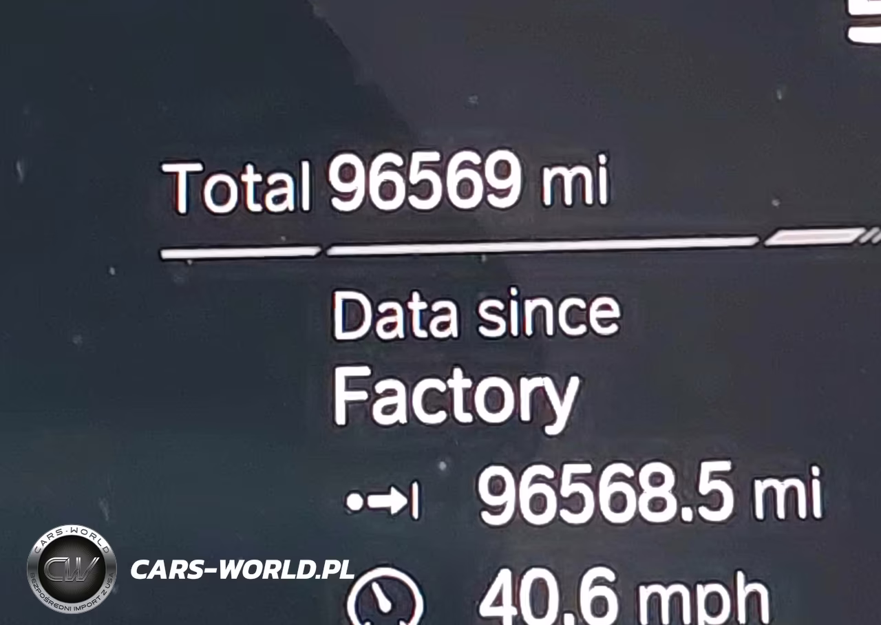 2020 BMW X6 M Competition VIN:5YMCY0C02L9C56135 - 16
