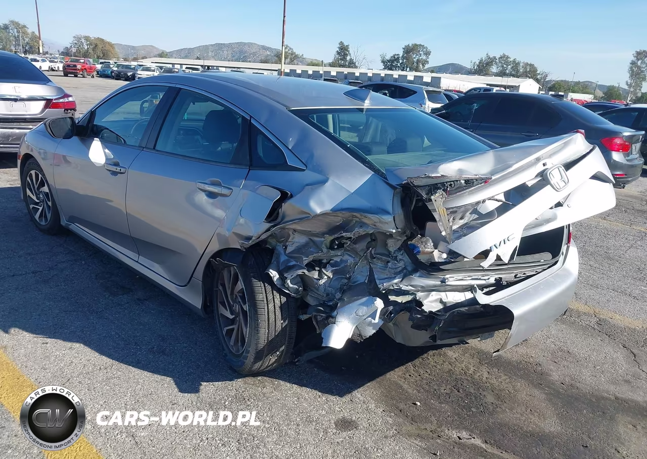 2018 Honda Civic Ex VIN:2HGFC2F75JH504933 - 3