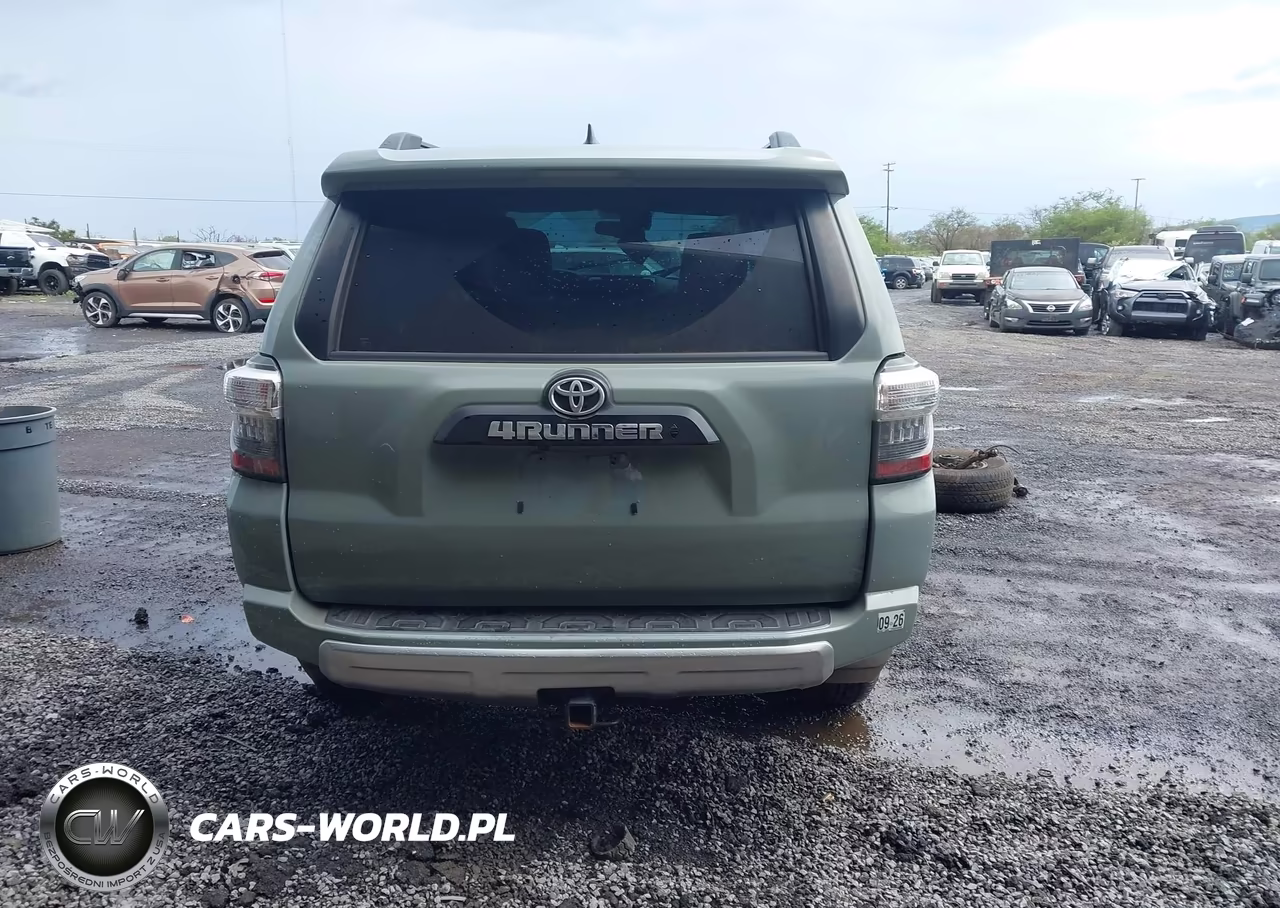 2022 Toyota 4Runner Trd Off Road Premium VIN:JTERU5JR1N6049956 - 17