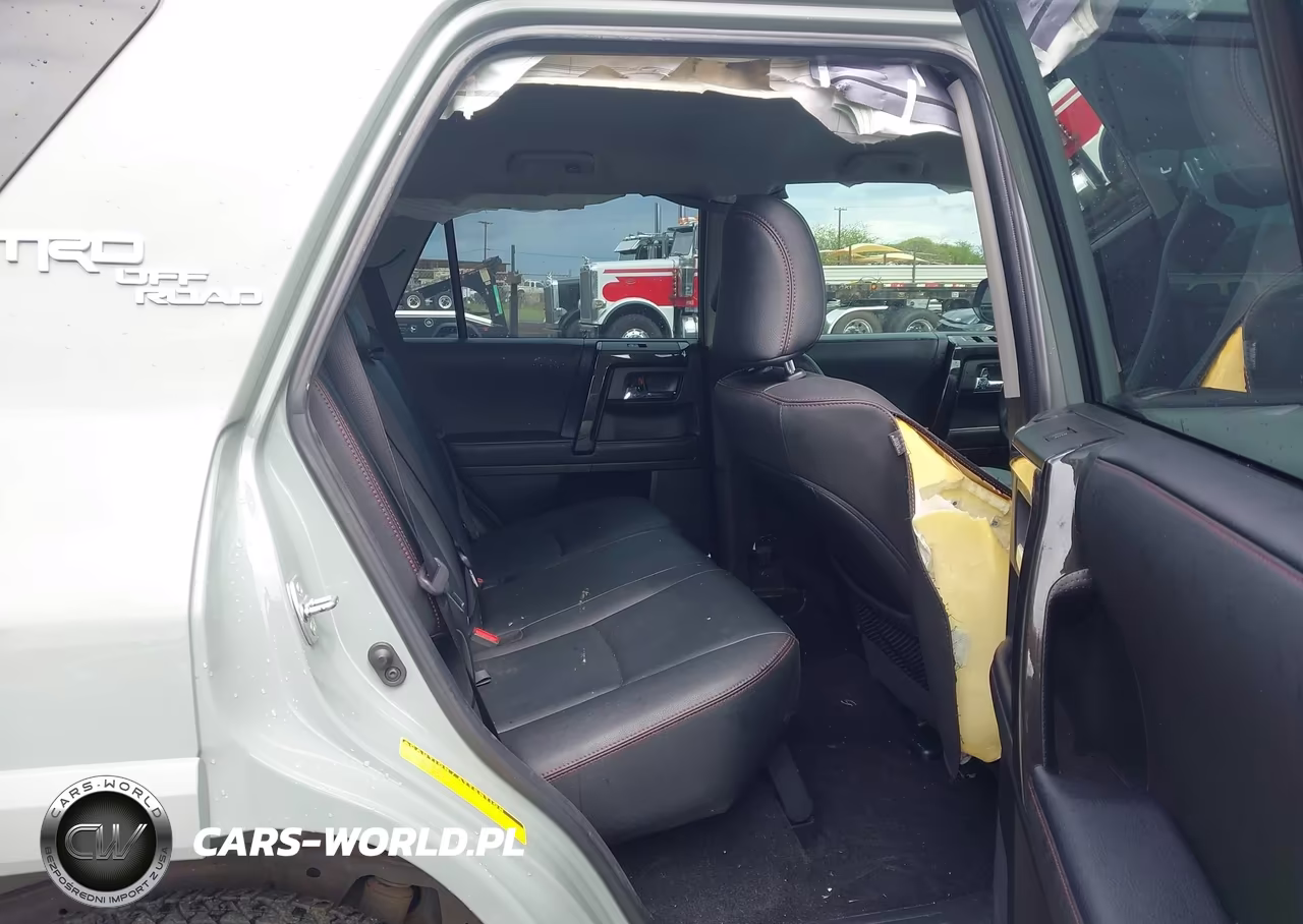 2022 Toyota 4Runner Trd Off Road Premium VIN:JTERU5JR1N6049956 - 8