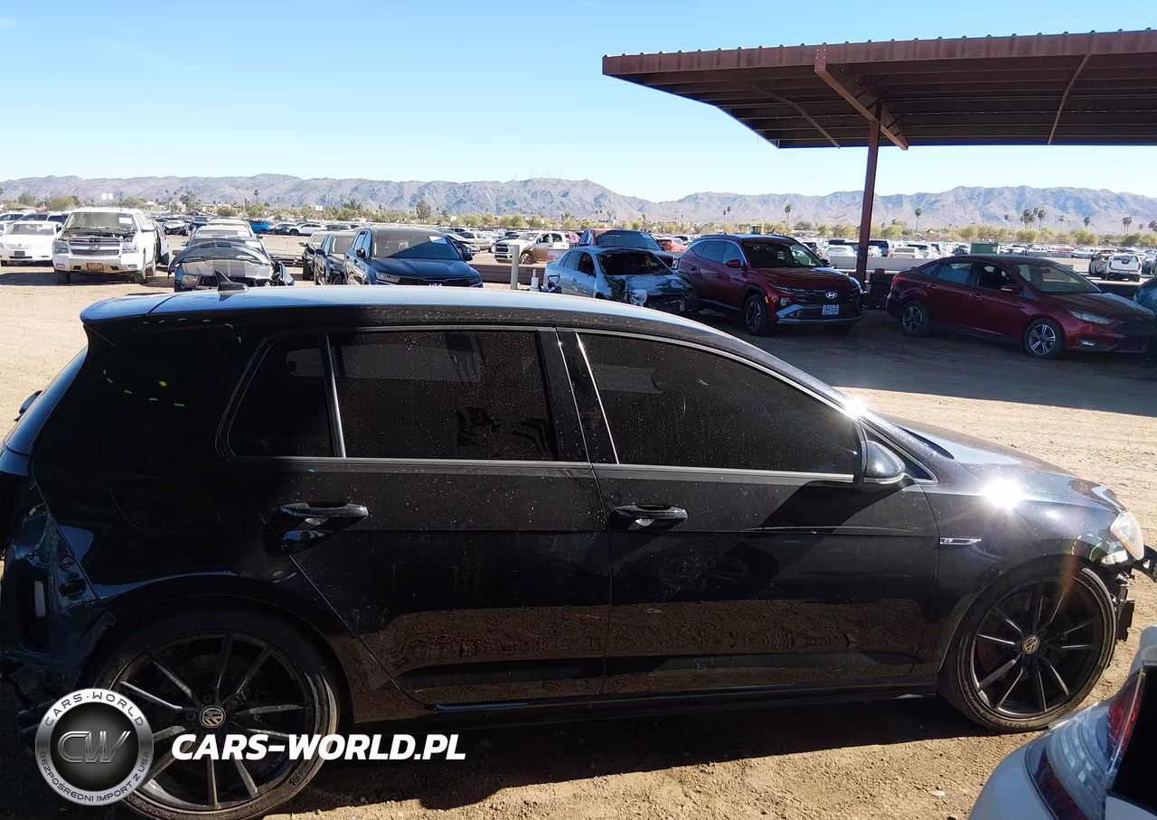 2018 Volkswagen Golf R 2.0T W-Dcc Navigation VIN:WVWWF7AU6JW185334 - 14