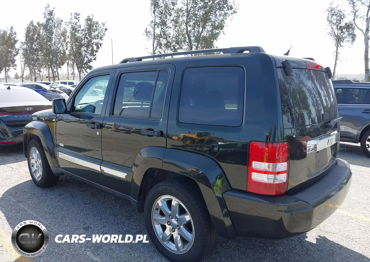 2012 Jeep Liberty Sport VIN:1C4PJLAK2CW207942 - 3