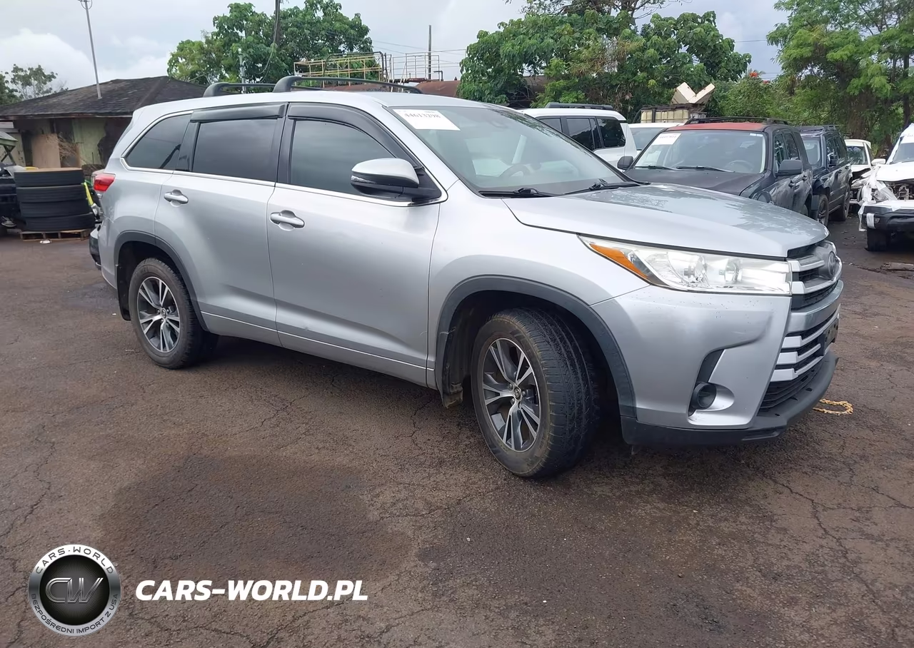 2017 Toyota Highlander Le