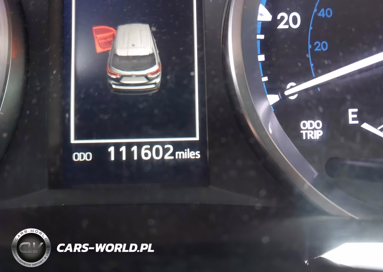 2017 Toyota Highlander Le VIN:5TDZZRFH5HS196993 - 15