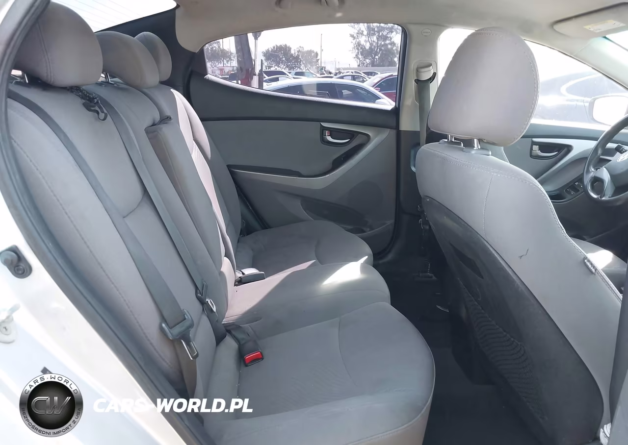 2016 Hyundai Elantra Se VIN:5NPDH4AE6GH695092 - 8