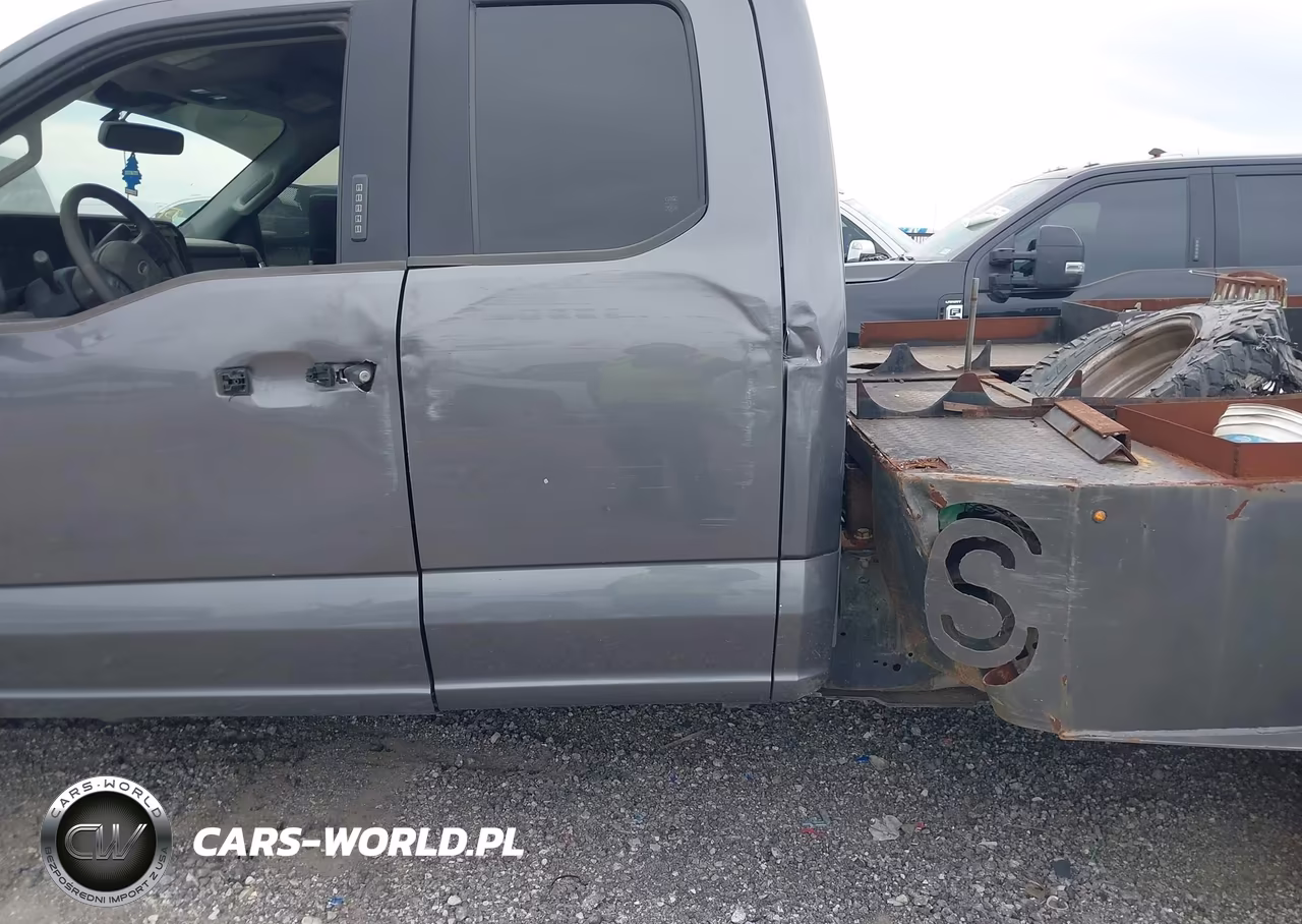 2023 Ford F-350 Xlt VIN:1FT8X3DN9PEC55829 - 16