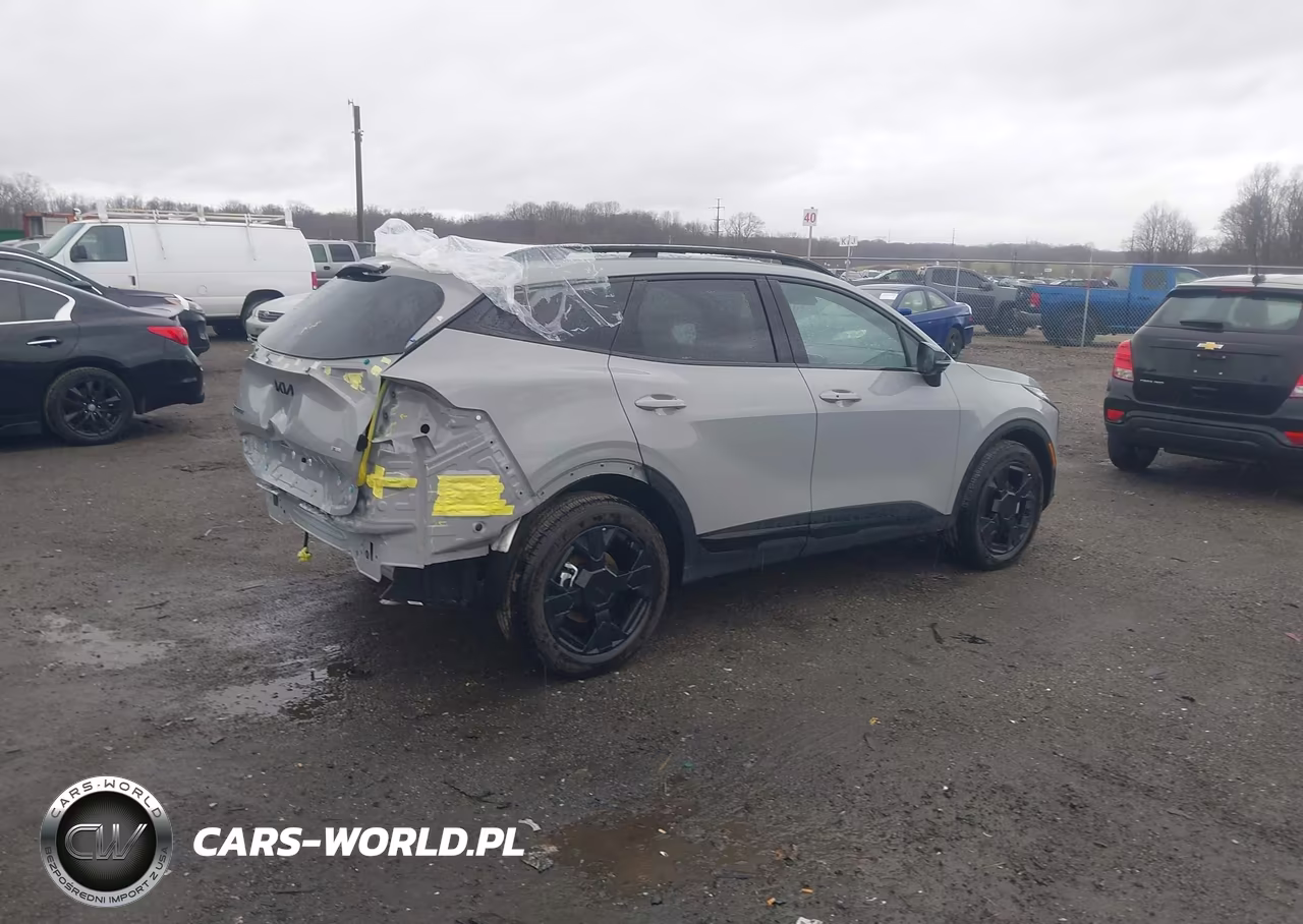 2026 Kia Sportage X-Line VIN:5XYK6CDFXTG389896 - 4