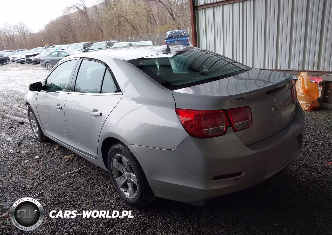 2013 Chevrolet Malibu 1Lt VIN:1G11C5SA2DF238412 - 3