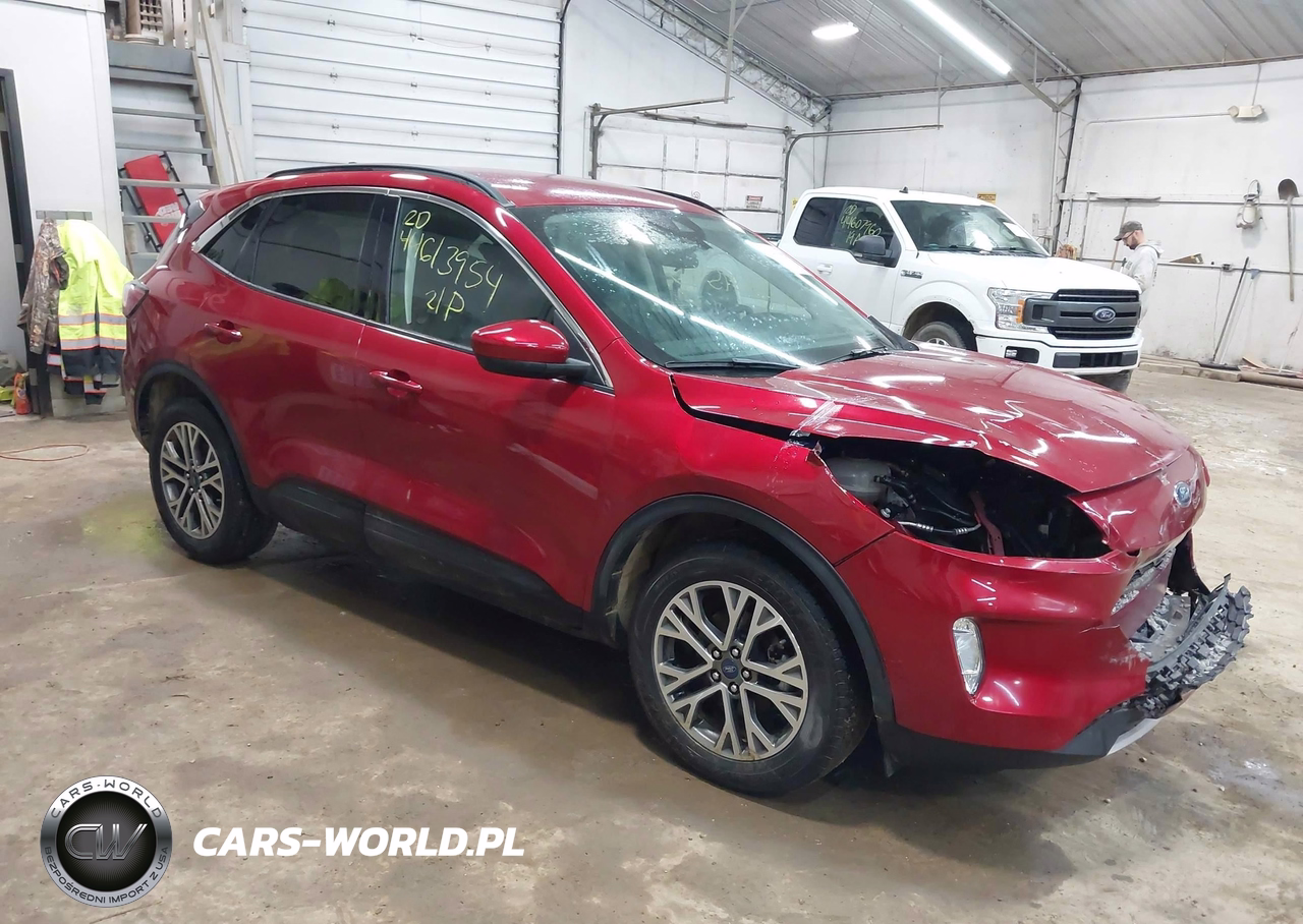 2021 Ford Escape Sel
