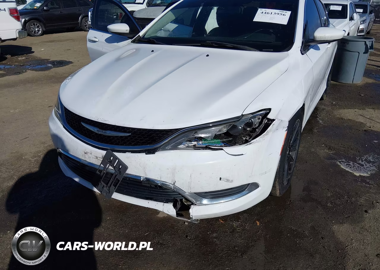 2015 Chrysler 200 Limited VIN:1C3CCCAB4FN714817 - 6