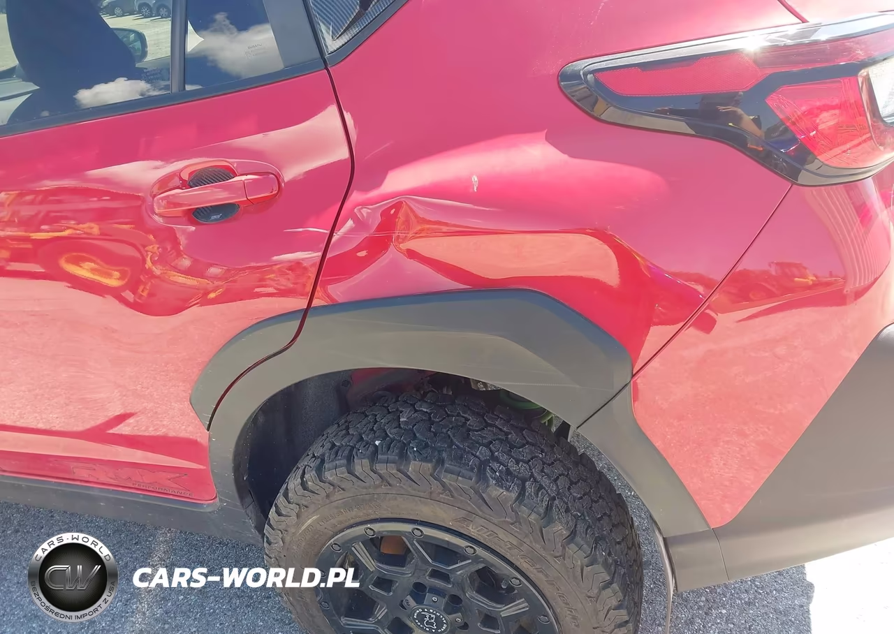 2024 Subaru Crosstrek Premium VIN:JF2GUADC2R8320031 - 6