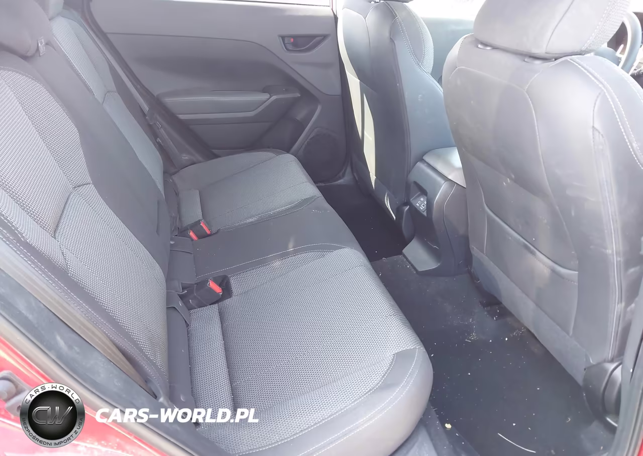 2024 Subaru Crosstrek Premium VIN:JF2GUADC2R8320031 - 8