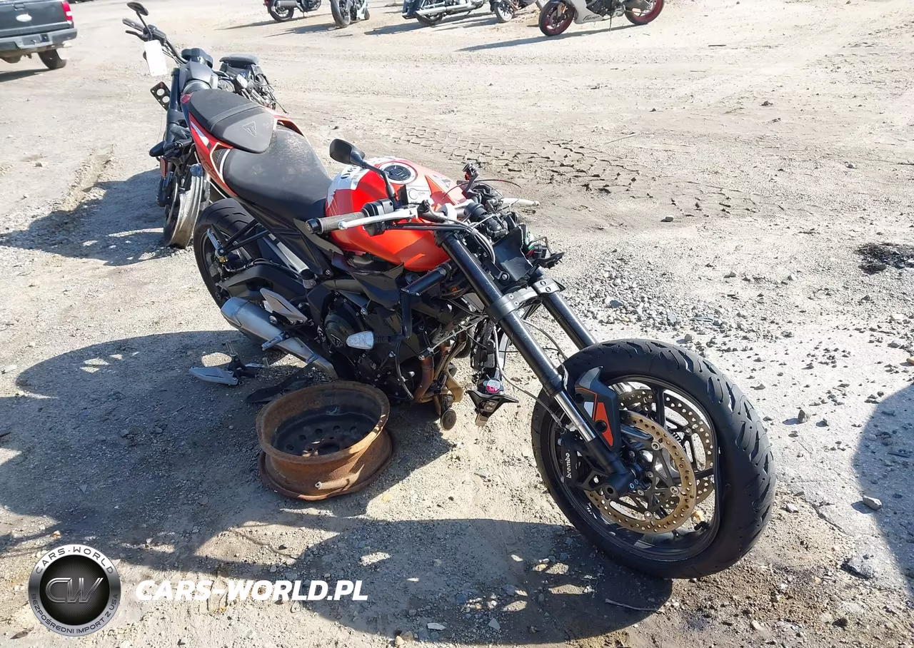 2025 Triumph Motorcycle Street Triple 765 R