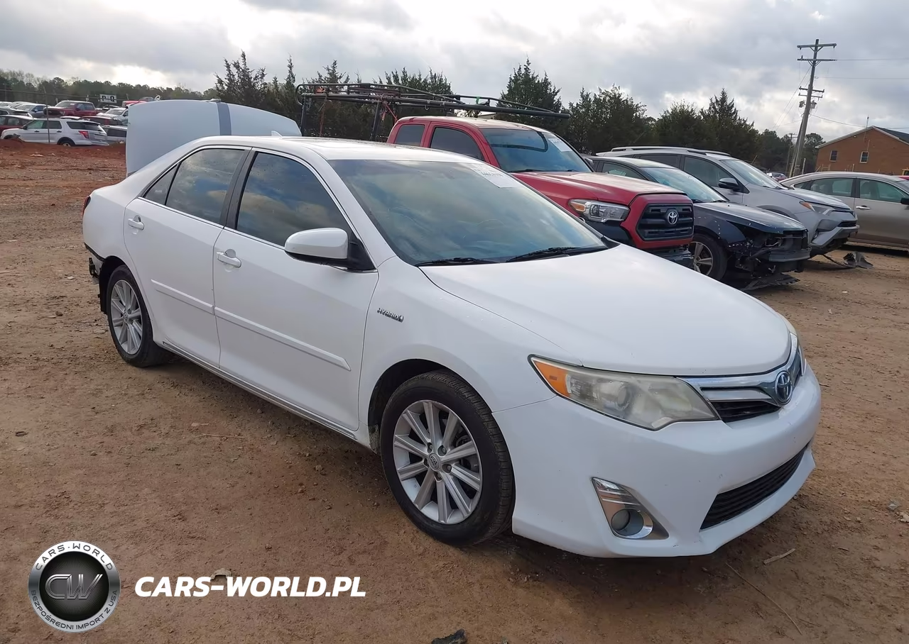 2013 Toyota Camry Hybrid Xle