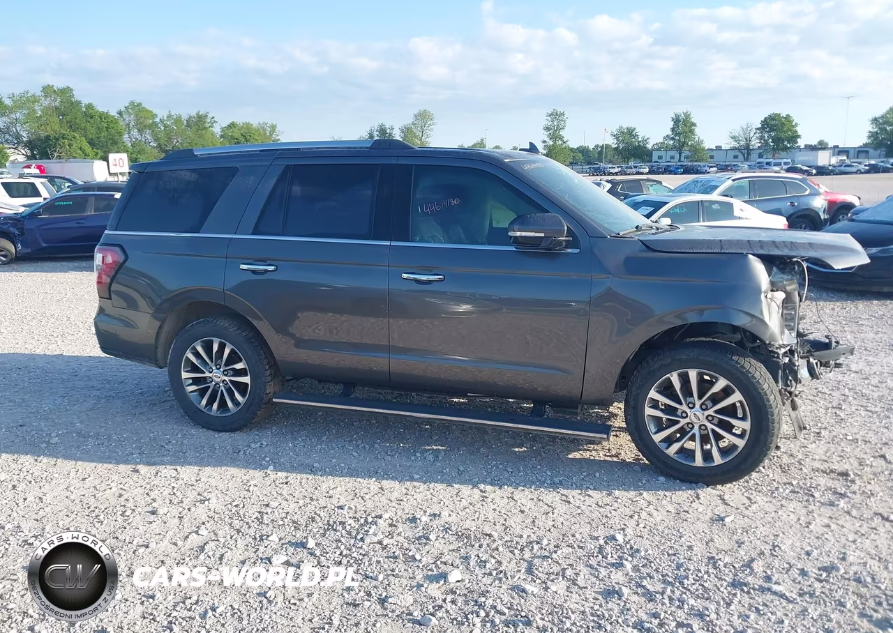 2018 Ford Expedition Limited VIN:1FMJU2AT5JEA24632 - 13