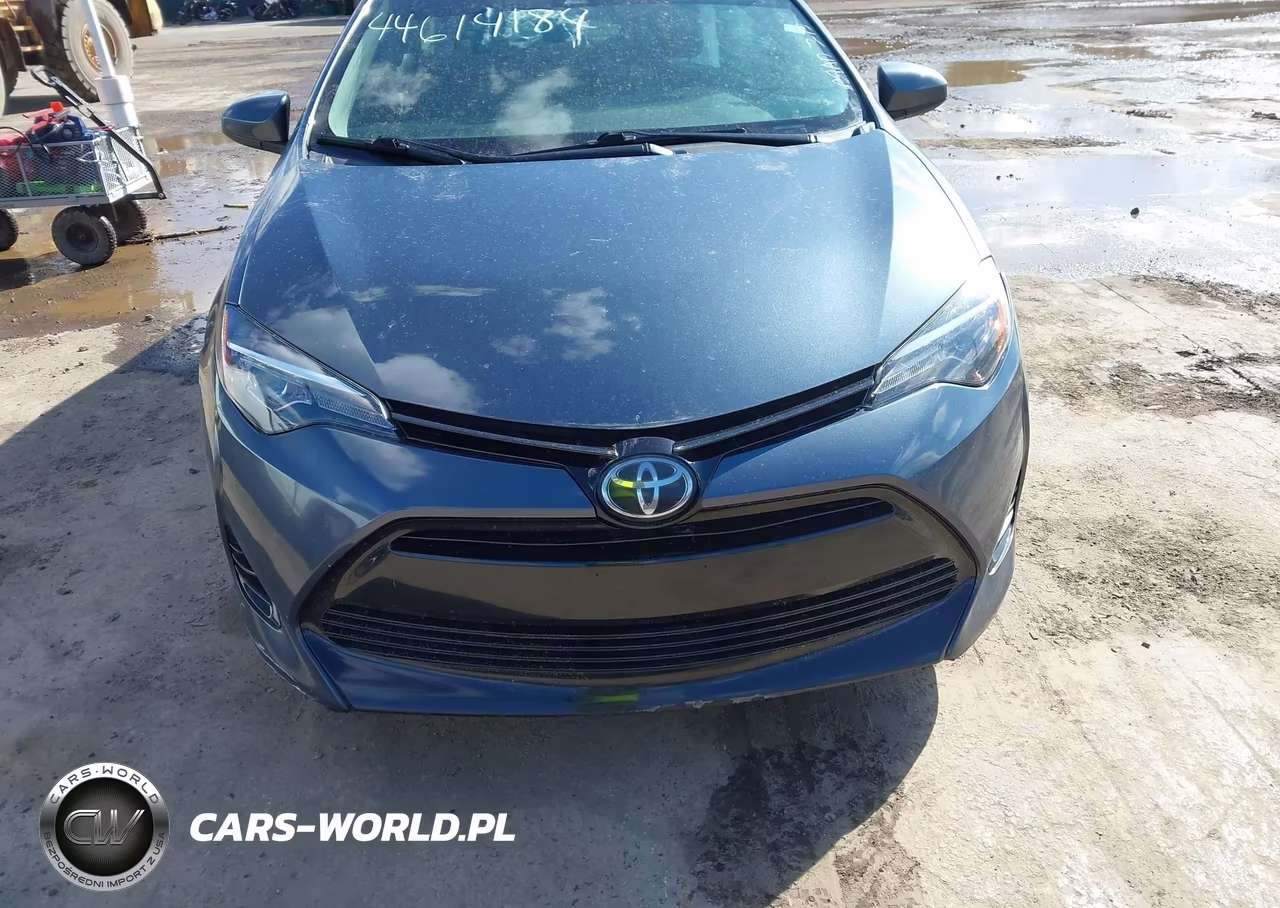 2017 Toyota Corolla Le VIN:2T1BURHE2HC907805 - 12