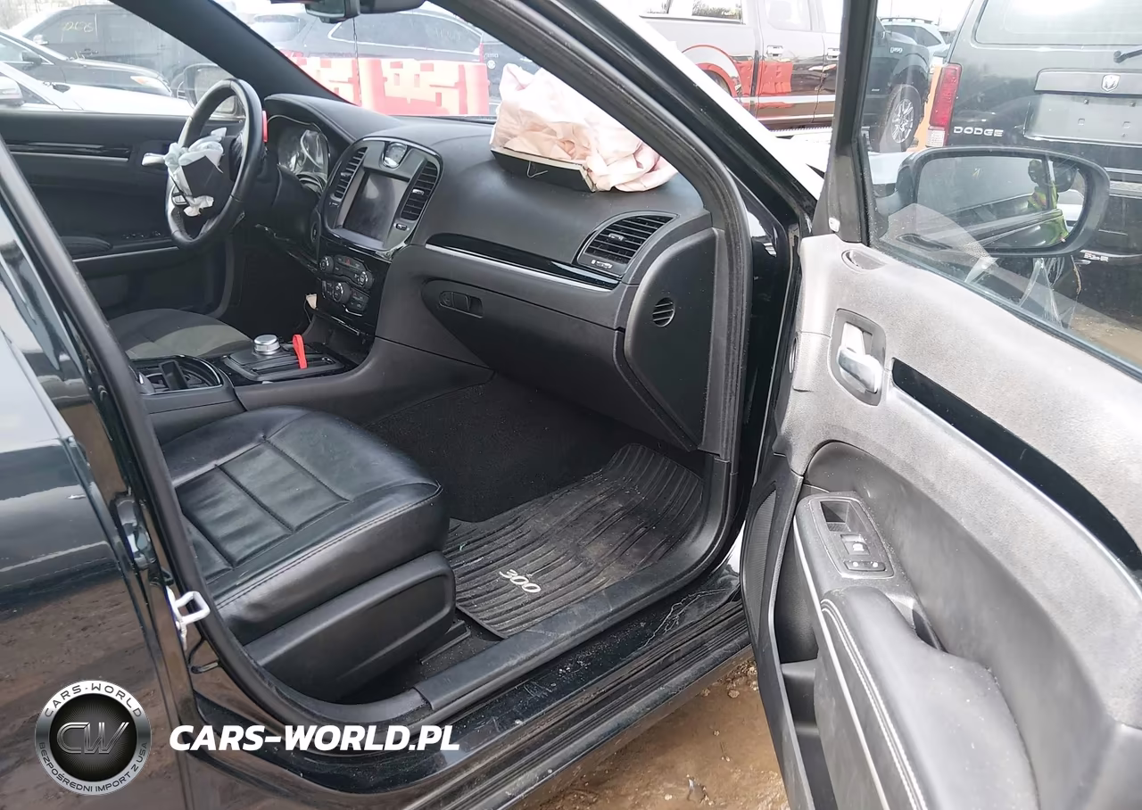 2019 Chrysler 300 300S Awd VIN:2C3CCAGG7KH542874 - 5