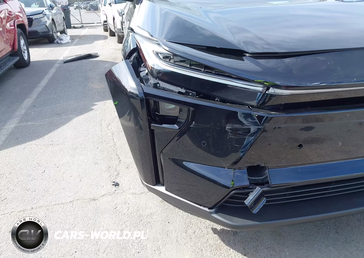 2026 Toyota Bz Xle Plus VIN:JTMBCAEB7TA002259 - 6
