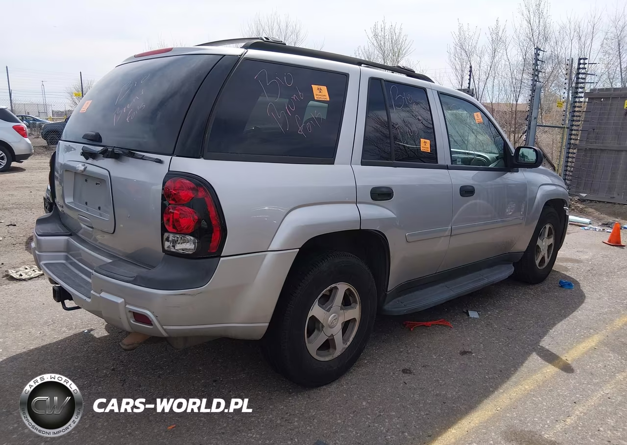 2006 Chevrolet Trailblazer Ls VIN:1GNDT13SX62312407 - 4