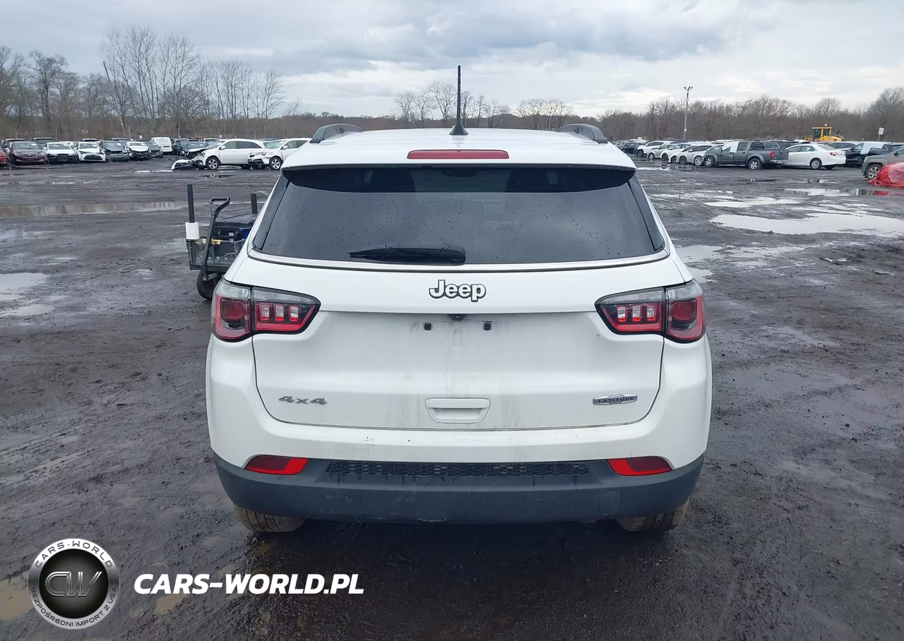 2022 Jeep Compass Latitude 4X4 VIN:3C4NJDBB7NT116525 - 16