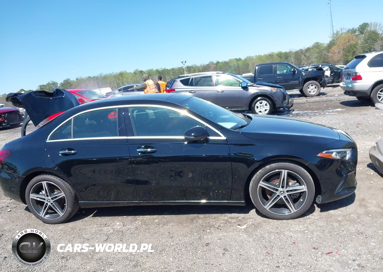 2022 Mercedes-Benz A 220 VIN:W1K3G4EB0NJ351587 - 13
